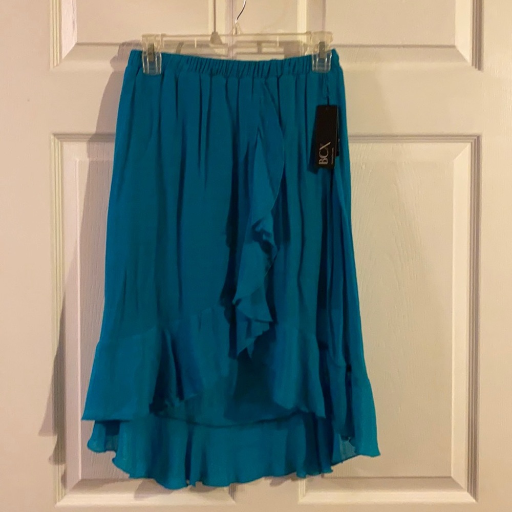 BCX cute ruffle skirt. Brand new with tags.